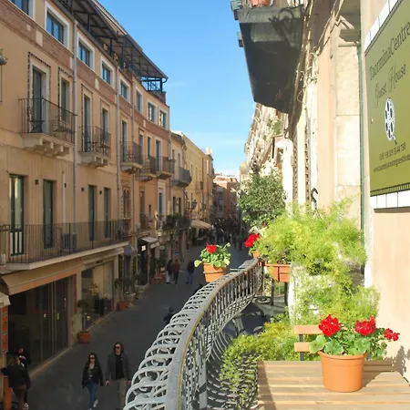 Casa Vacanze Taorminacentre טאורמינה